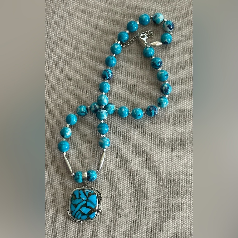 20 inch Blue & Gray Rain Flower Jade Bead Necklace NWOT - Picture 3 of 15
